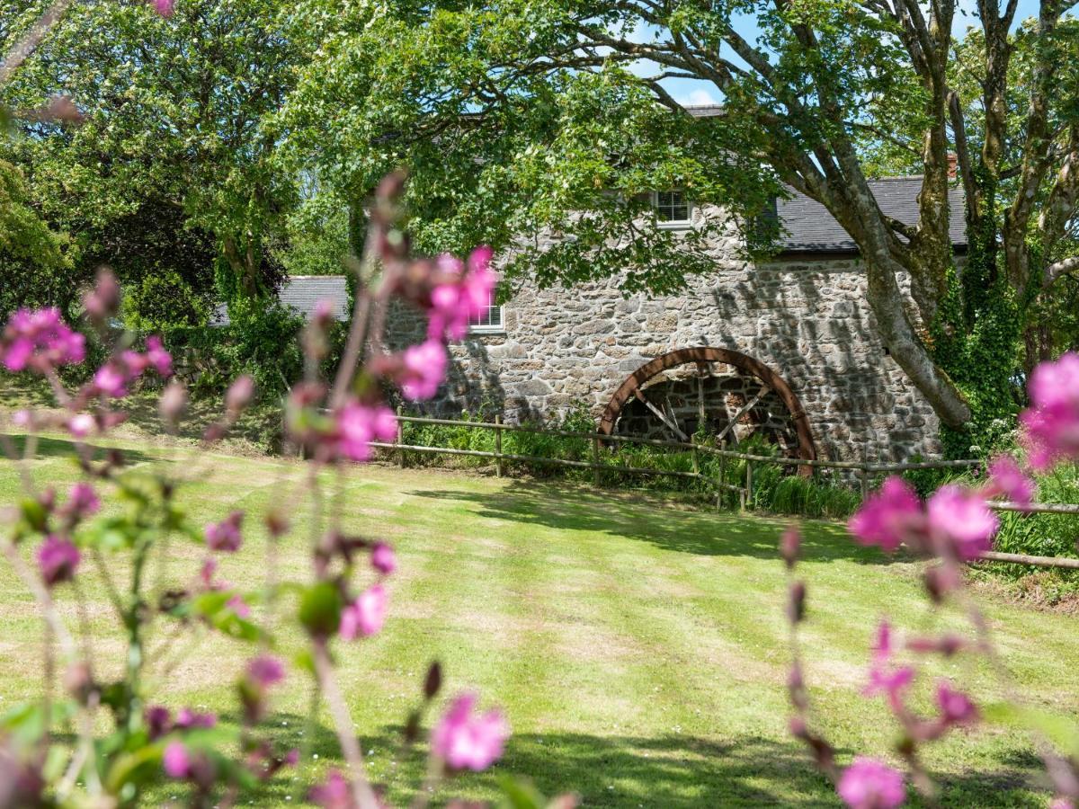Roskennals Mill Villa เพนแซนซ์ ภายนอก รูปภาพ